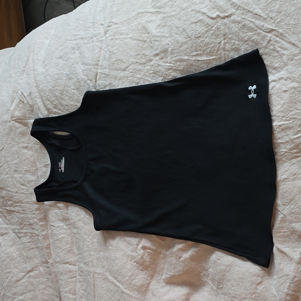 Under Armour Heat Gear Black Workout Tank Size Medium